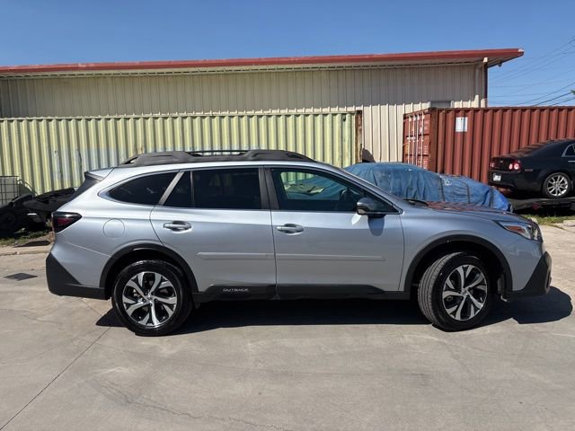Used 2021 Subaru Outback Limited image 8
