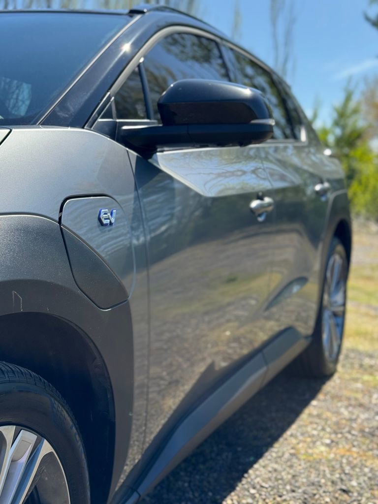 Used 2023 Subaru Solterra AWD image 36