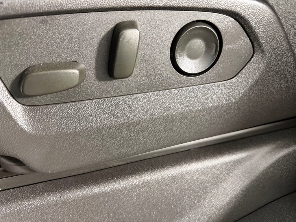 Used 2024 GMC Sierra 2500 AT4 w/ AT4 Premium Plus Package AWD/4WD image 25