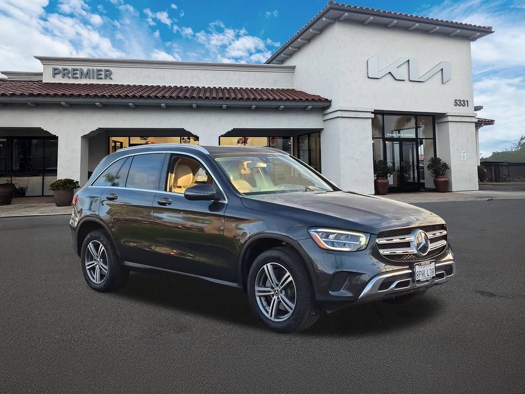 Used 2020 Mercedes-Benz GLC 300 image 2