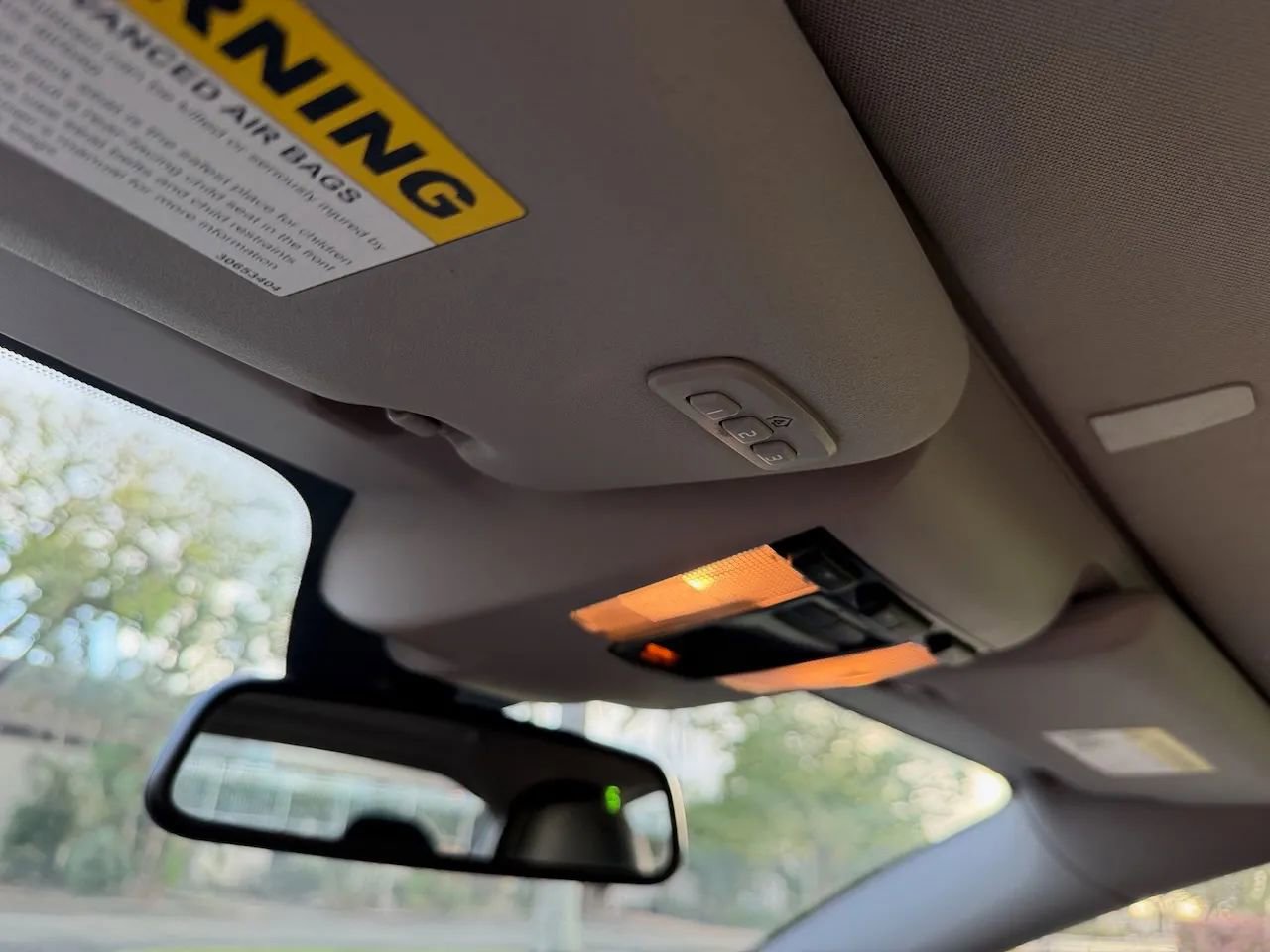 Used 2013 Volvo C70 T5 image 27