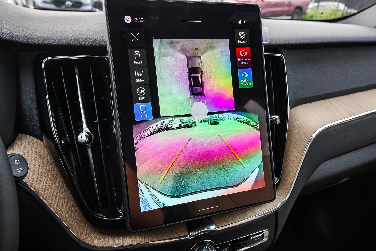 New 2026 Volvo XC60 T8 Plus w/ Protection Package Premier image 34