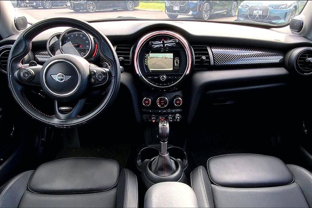 Used 2018 MINI Cooper S image 13