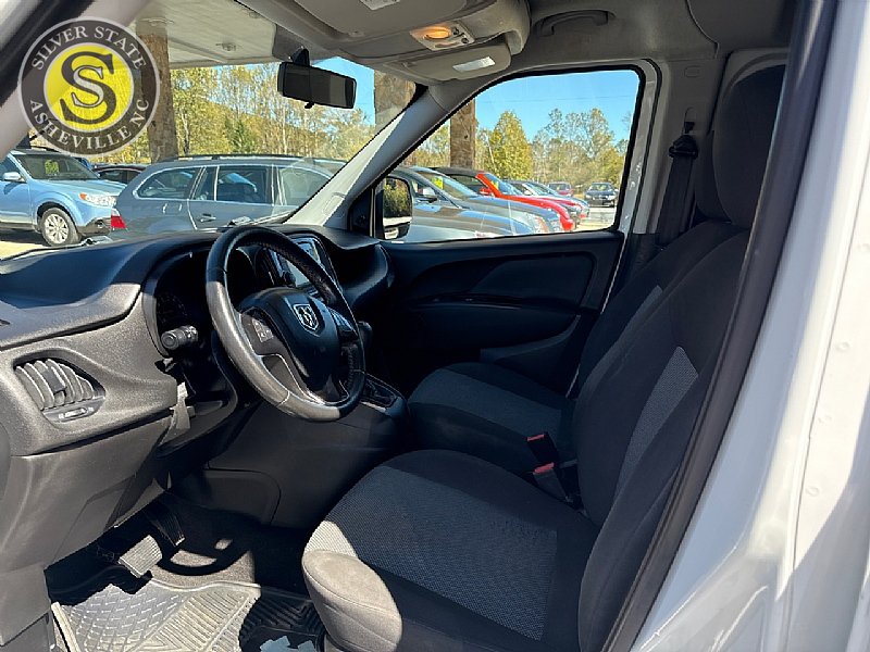 Used 2017 RAM ProMaster City Tradesman w/ Rear Back-up Camera Group FWD image 10