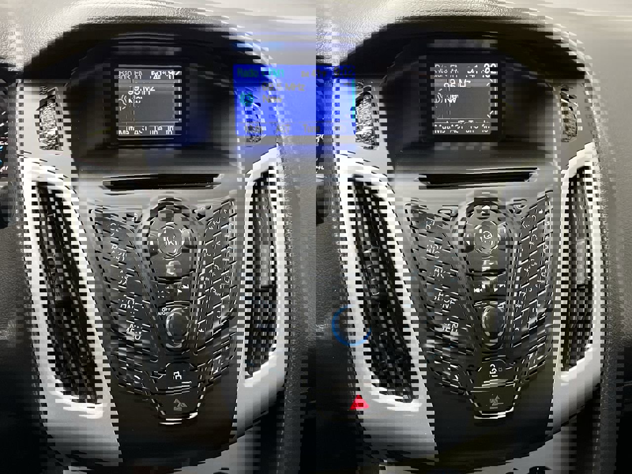 Used 2013 Ford Focus SE w/ SE Winter Pkg image 14