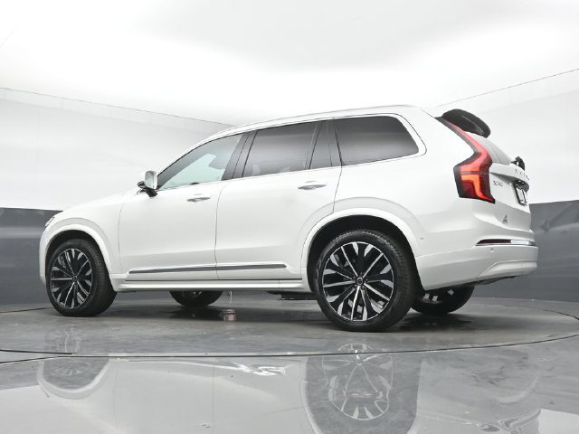 Used 2026 Volvo XC90 B6 Plus AWD/4WD image 41