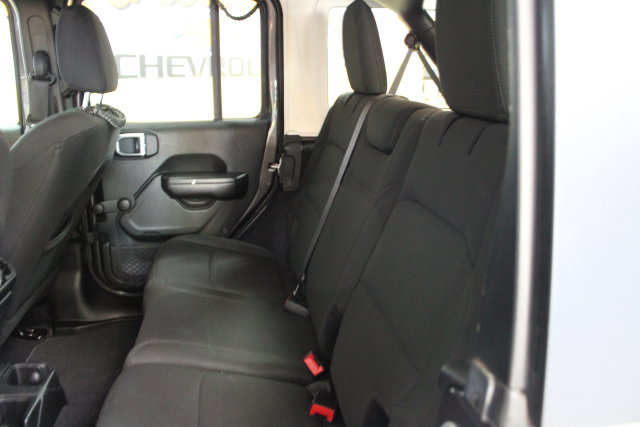 Used 2018 Jeep Wrangler Unlimited Sport AWD/4WD image 8