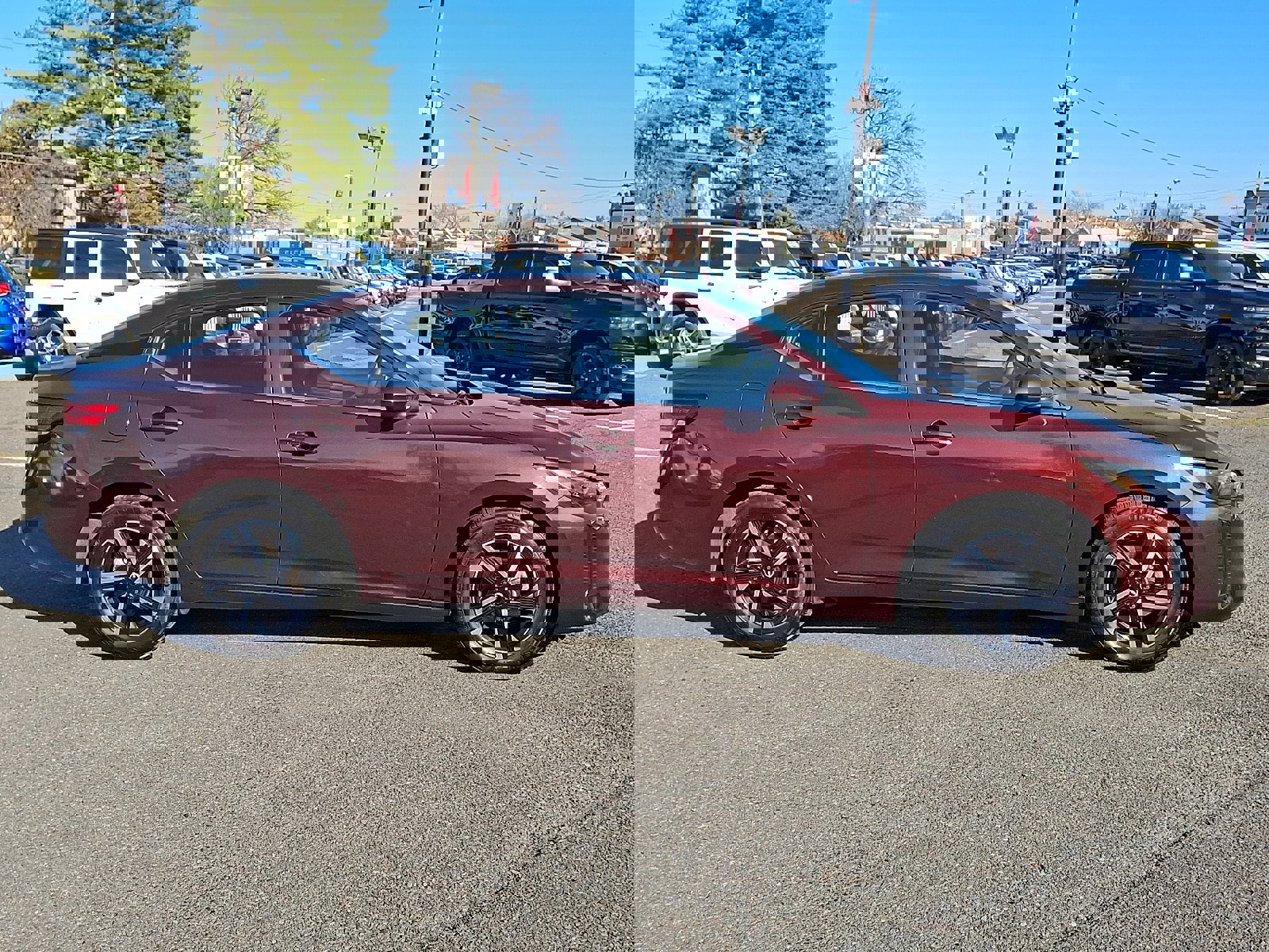 Used 2024 Nissan Sentra SV image 7