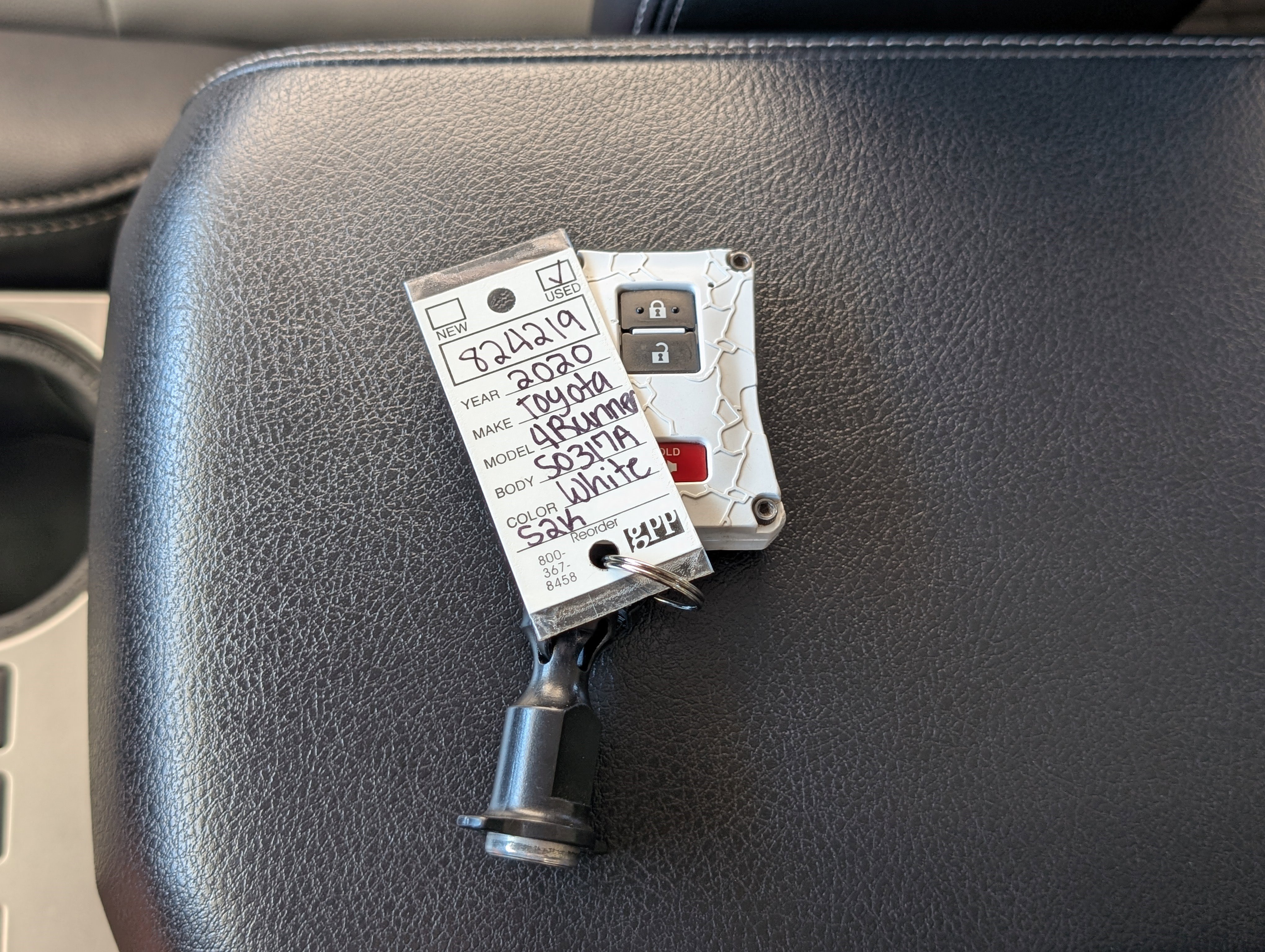 Used 2020 Toyota 4Runner SR5 Premium w/ Moonroof Package image 37