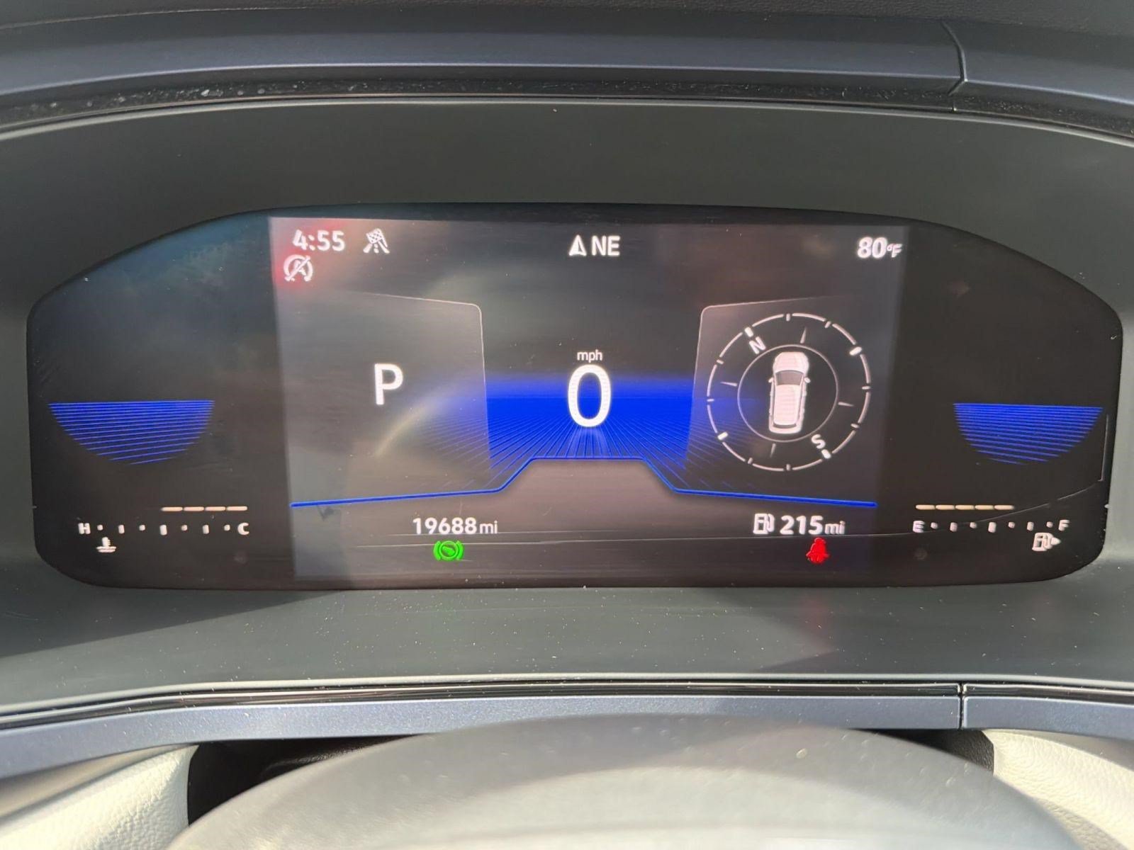 Certified 2022 Volkswagen Taos SE FWD image 19