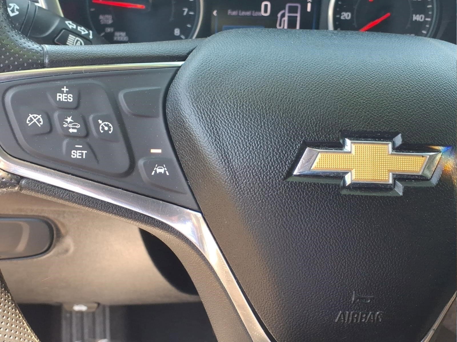 Used 2020 Chevrolet Equinox LT w/ LPO, Floor Liner Package AWD/4WD image 23
