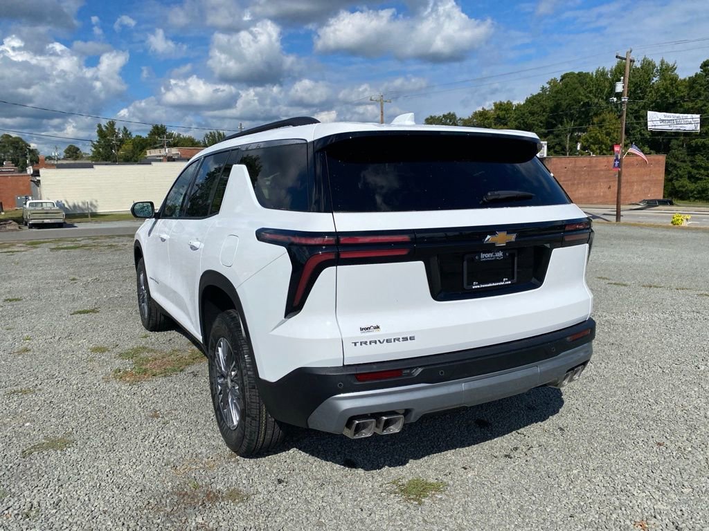 New 2026 Chevrolet Traverse LT image 5