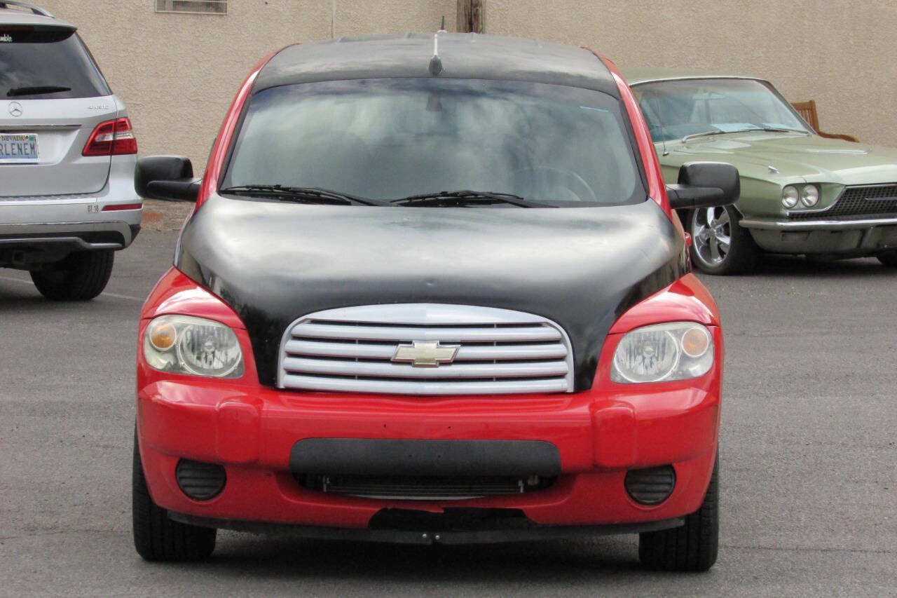 Used 2009 Chevrolet HHR LS image 3