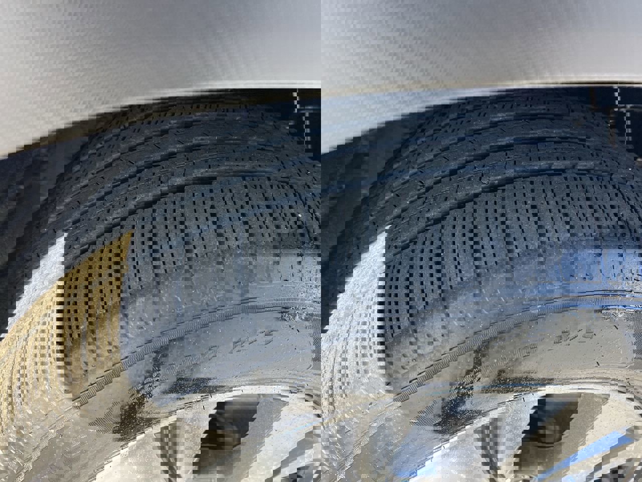 Used 2024 Subaru Ascent Premium w/ Convenience Package image 12