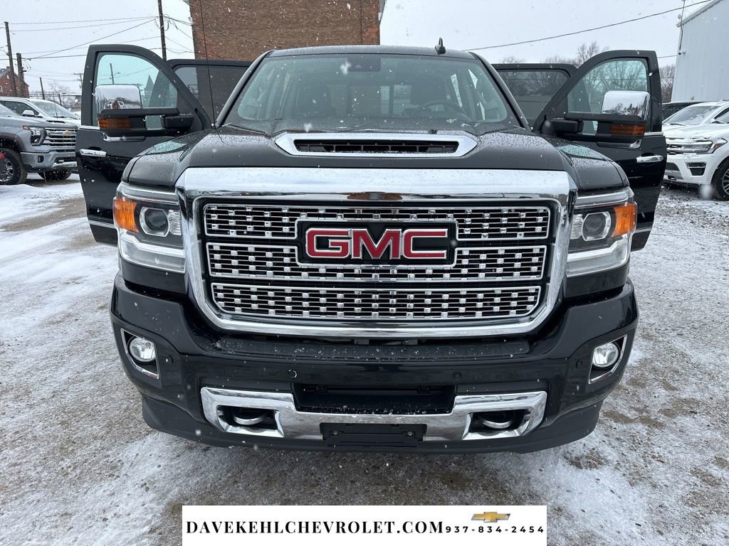 Used 2018 GMC Sierra 2500 Denali w/ Duramax Plus Package image 32