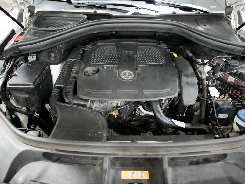 Used 2015 Mercedes-Benz ML 350 4MATIC image 45