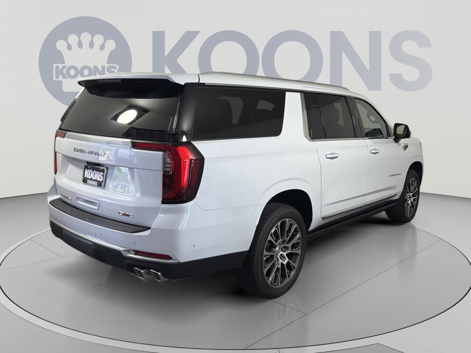New 2026 GMC Yukon XL Denali w/ Denali Reserve Package AWD/4WD image 7