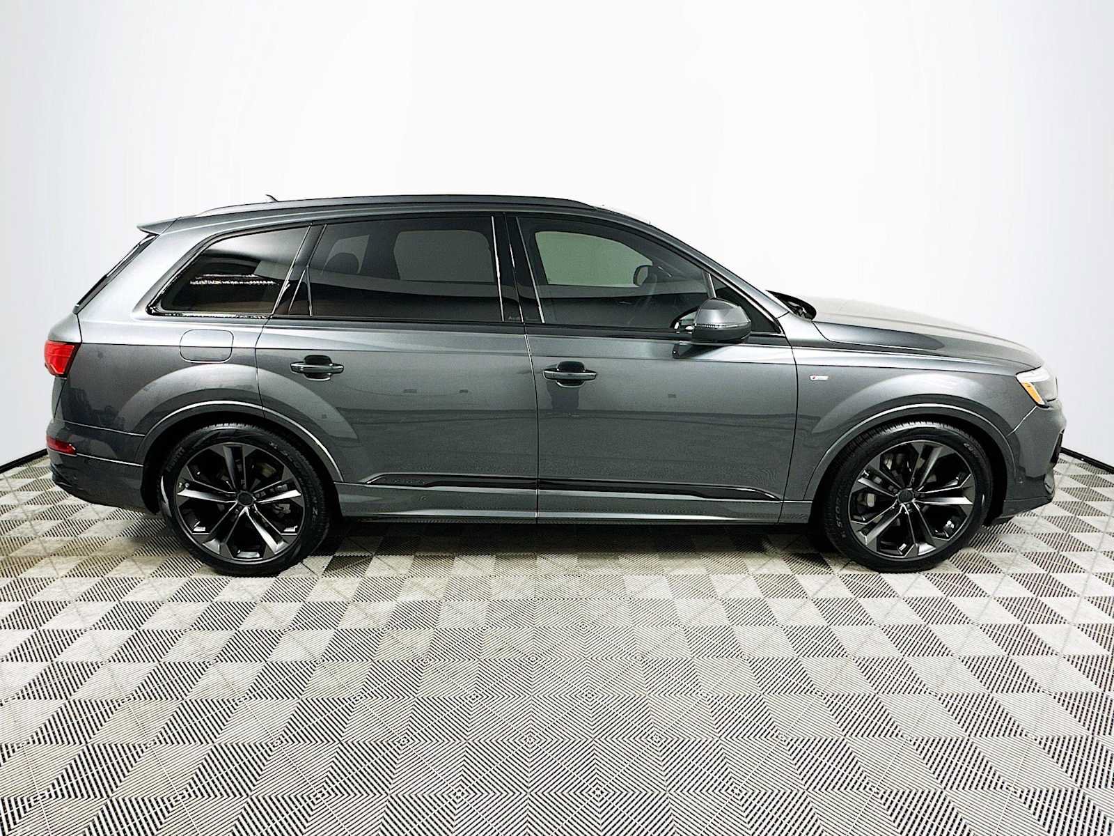 New 2026 Audi Q7 Premium Plus AWD/4WD image 8