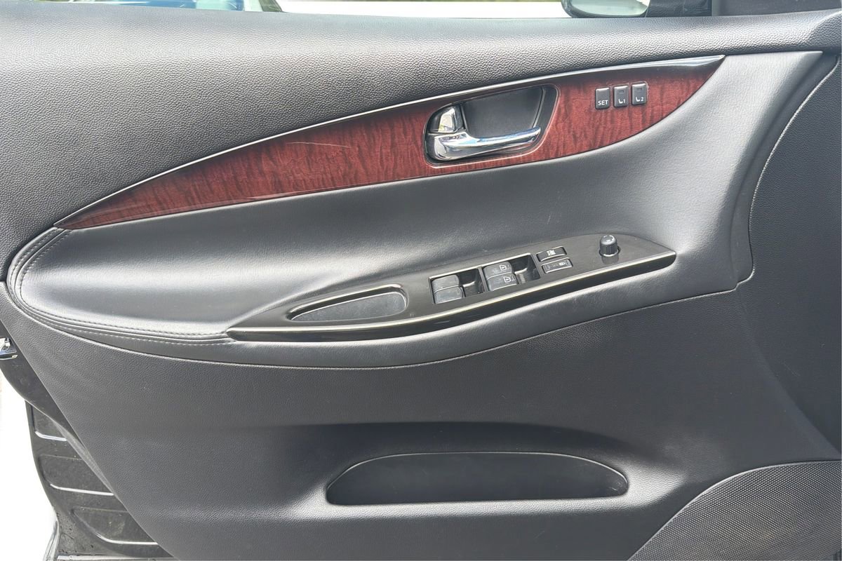 Used 2015 INFINITI QX50 AWD image 20