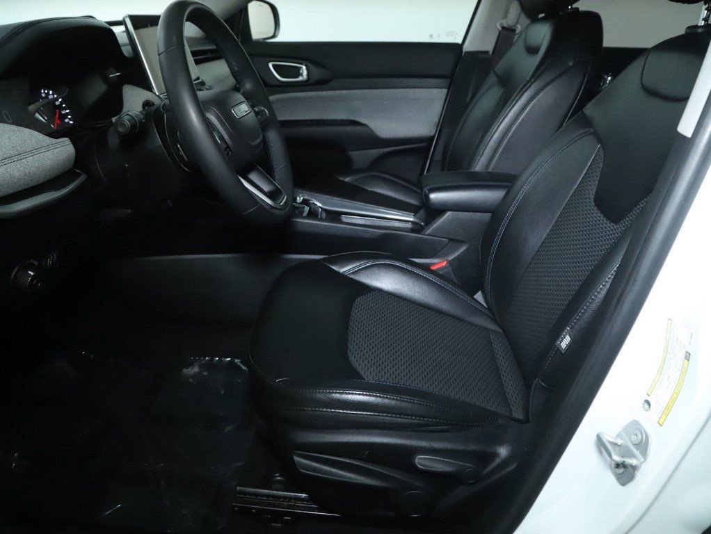 Used 2022 Jeep Compass Latitude AWD/4WD image 18