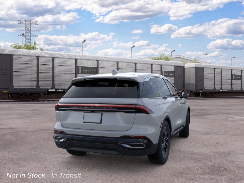 New 2026 Lincoln Nautilus Premier AWD/4WD image 8