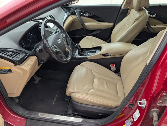 Used 2014 Hyundai Azera Limited w/ Option Group 02 FWD image 2