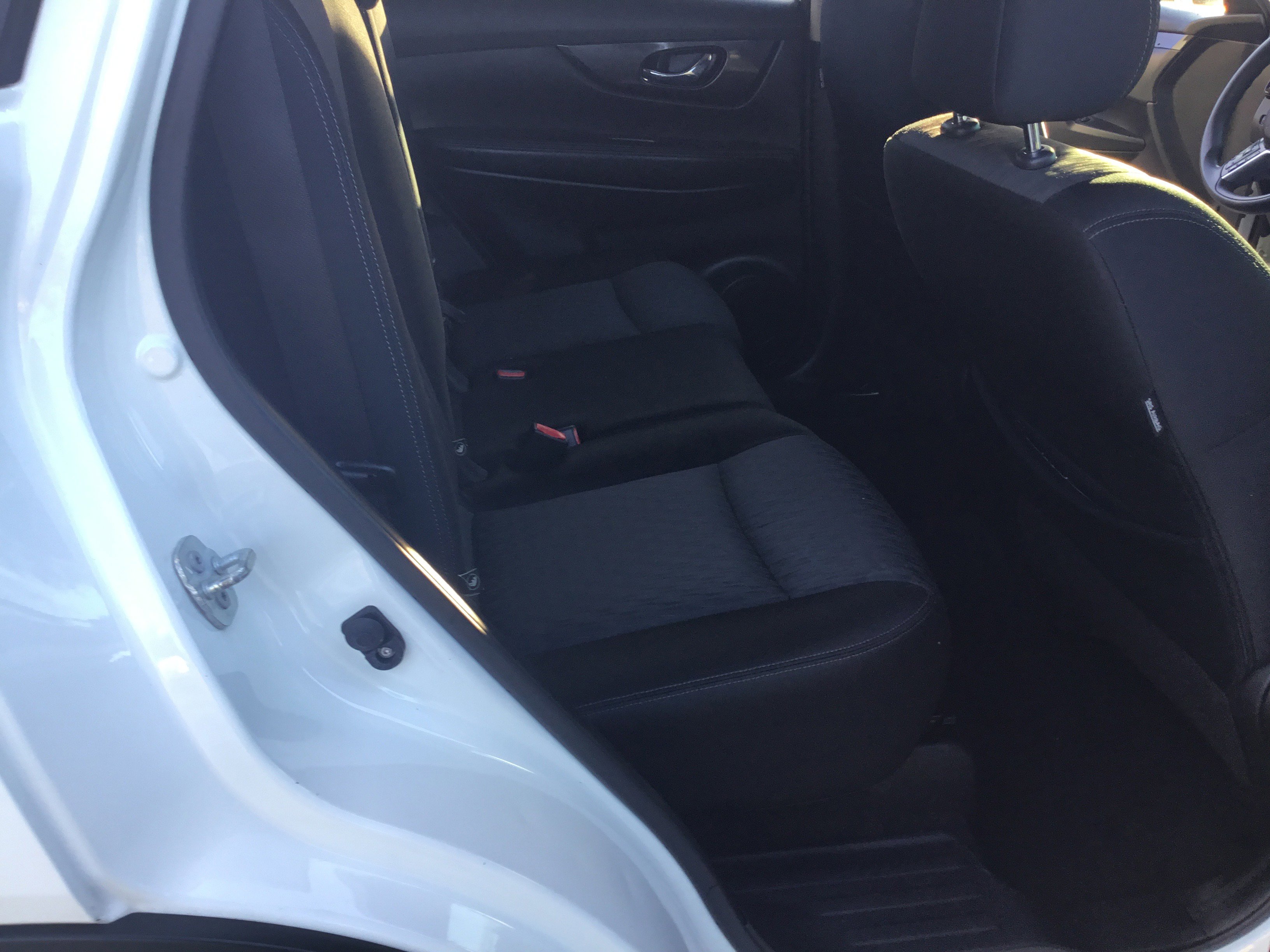 Used 2017 Nissan Rogue S w/ S Appearance Package image 15