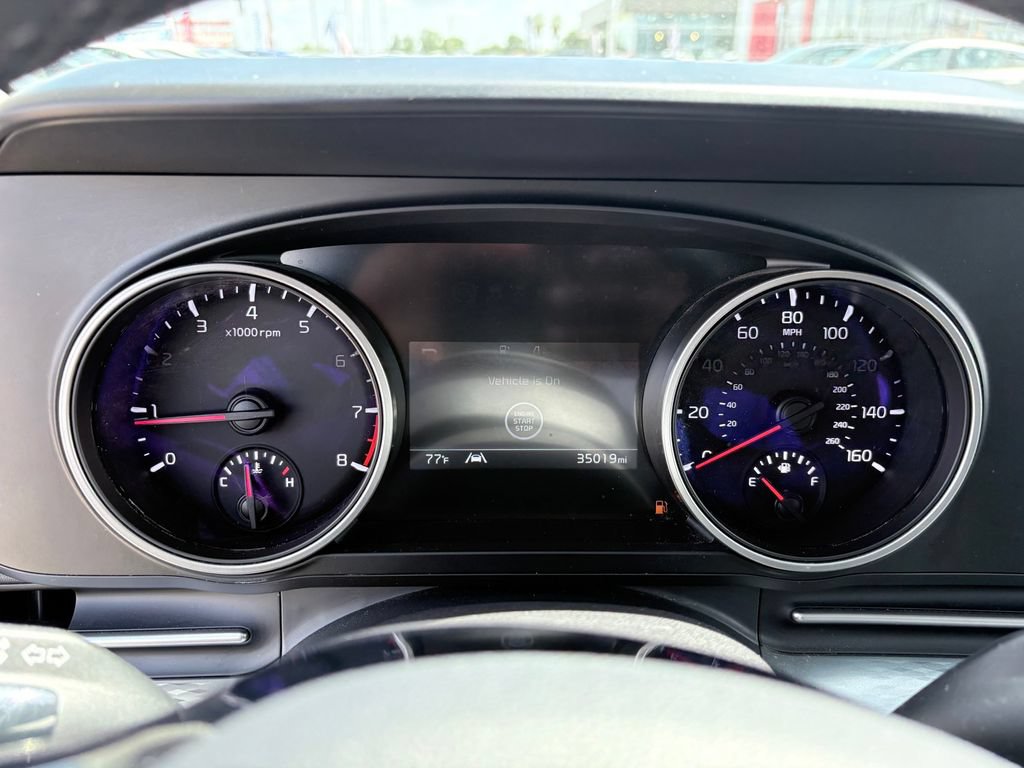 Used 2024 Kia Carnival LX FWD image 25
