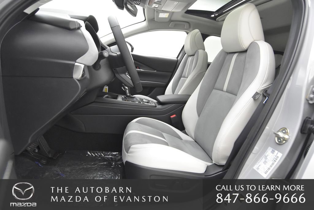 New 2026 MAZDA CX-30 Aire Edition image 25