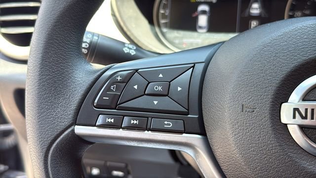 Used 2021 Nissan Versa SV image 21