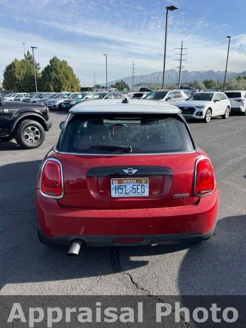 Used 2017 MINI Cooper 2-Door Hardtop FWD image 3