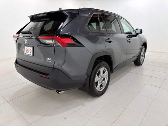 Used 2025 Toyota RAV4 XLE w/ Convenience Package AWD/4WD image 5