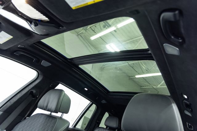 Certified 2025 BMW X7 M60i image 13