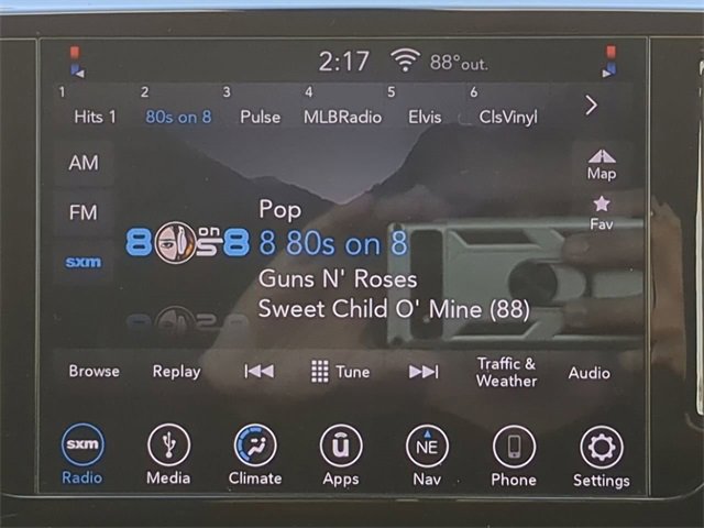 Used 2018 Chrysler Pacifica Touring w/ Tire & Wheel Group image 21