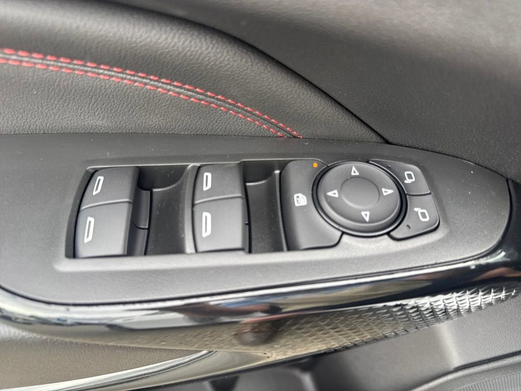 New 2026 Chevrolet Trax RS w/ Driver Confidence Package FWD image 19