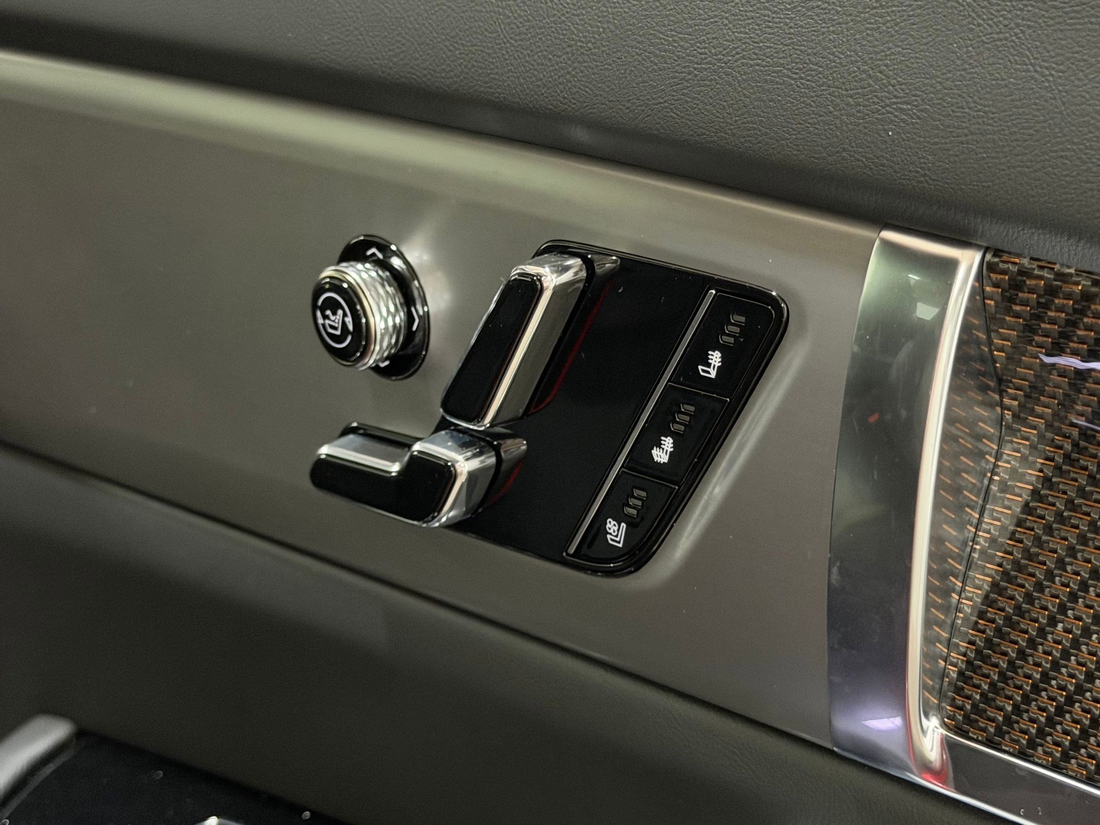 New 2026 Cadillac Vistiq Sport image 52