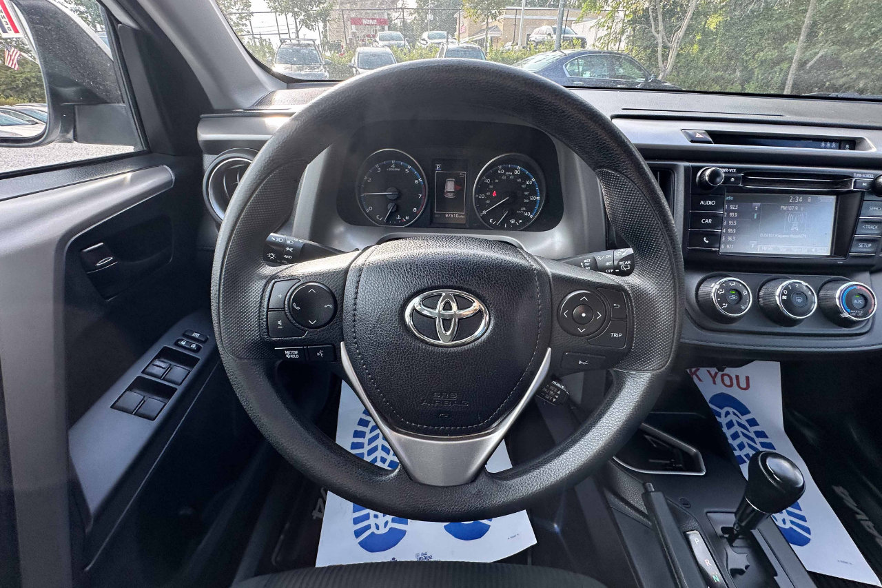 Used 2018 Toyota RAV4 LE w/ All Weather Liner Package image 15