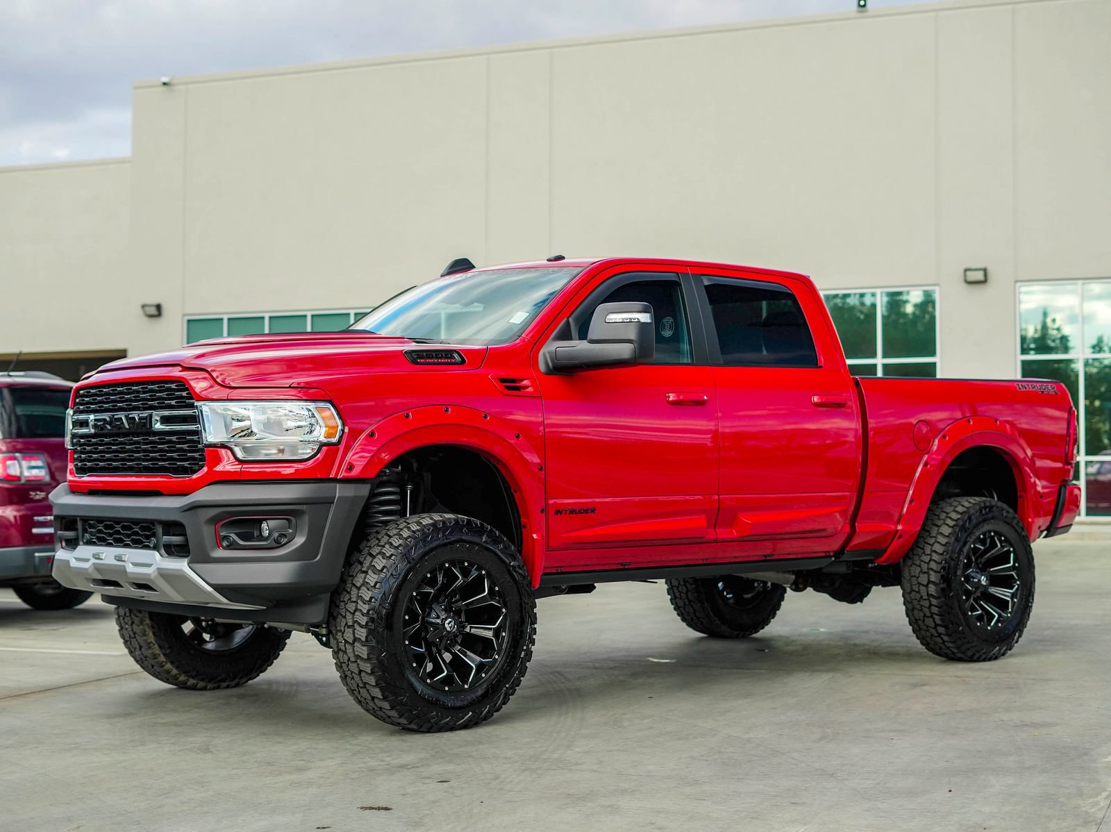 Used 2024 RAM 2500 Big Horn w/ Sport Appearance Package AWD/4WD image 8