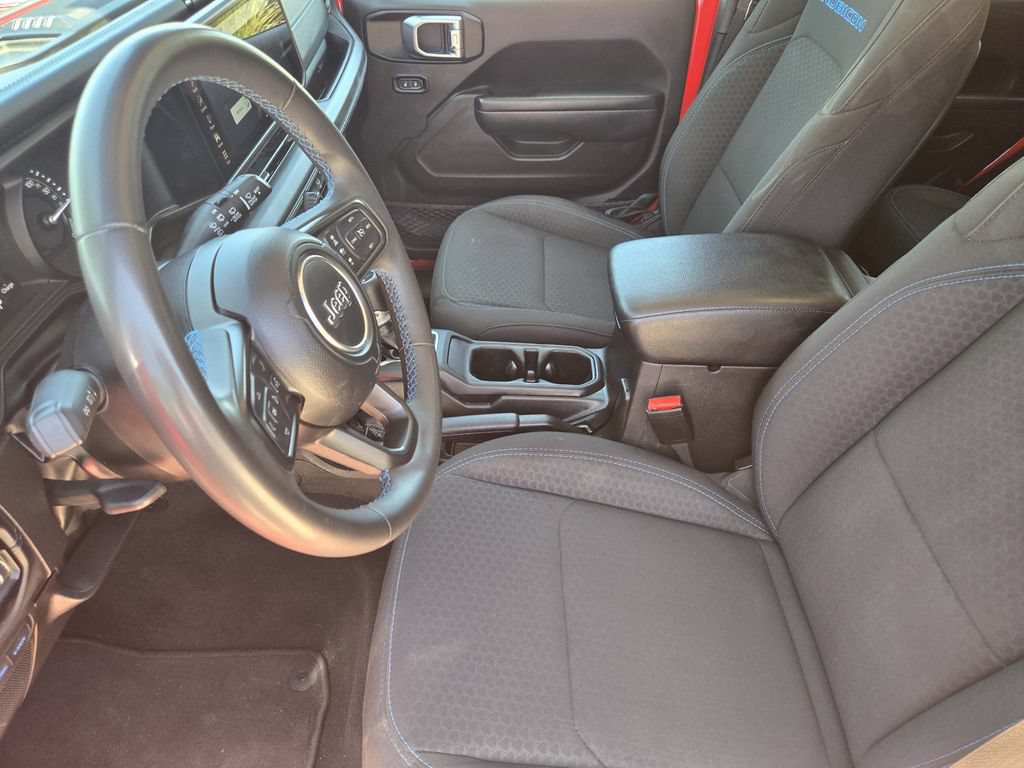 Used 2024 Jeep Wrangler Unlimited Rubicon 4xe AWD/4WD image 18