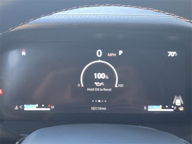 Used 2022 Jeep Grand Cherokee L Limited w/ Black Appearance Package image 37