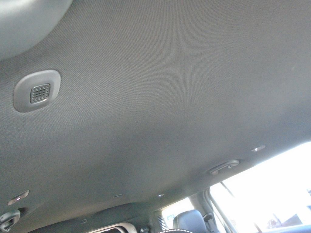 Certified 2024 Jeep Grand Cherokee L Limited w/ Black Appearance Package image 18