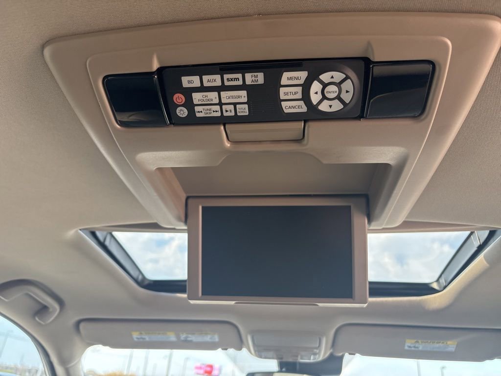 Used 2016 Honda Pilot Touring image 39