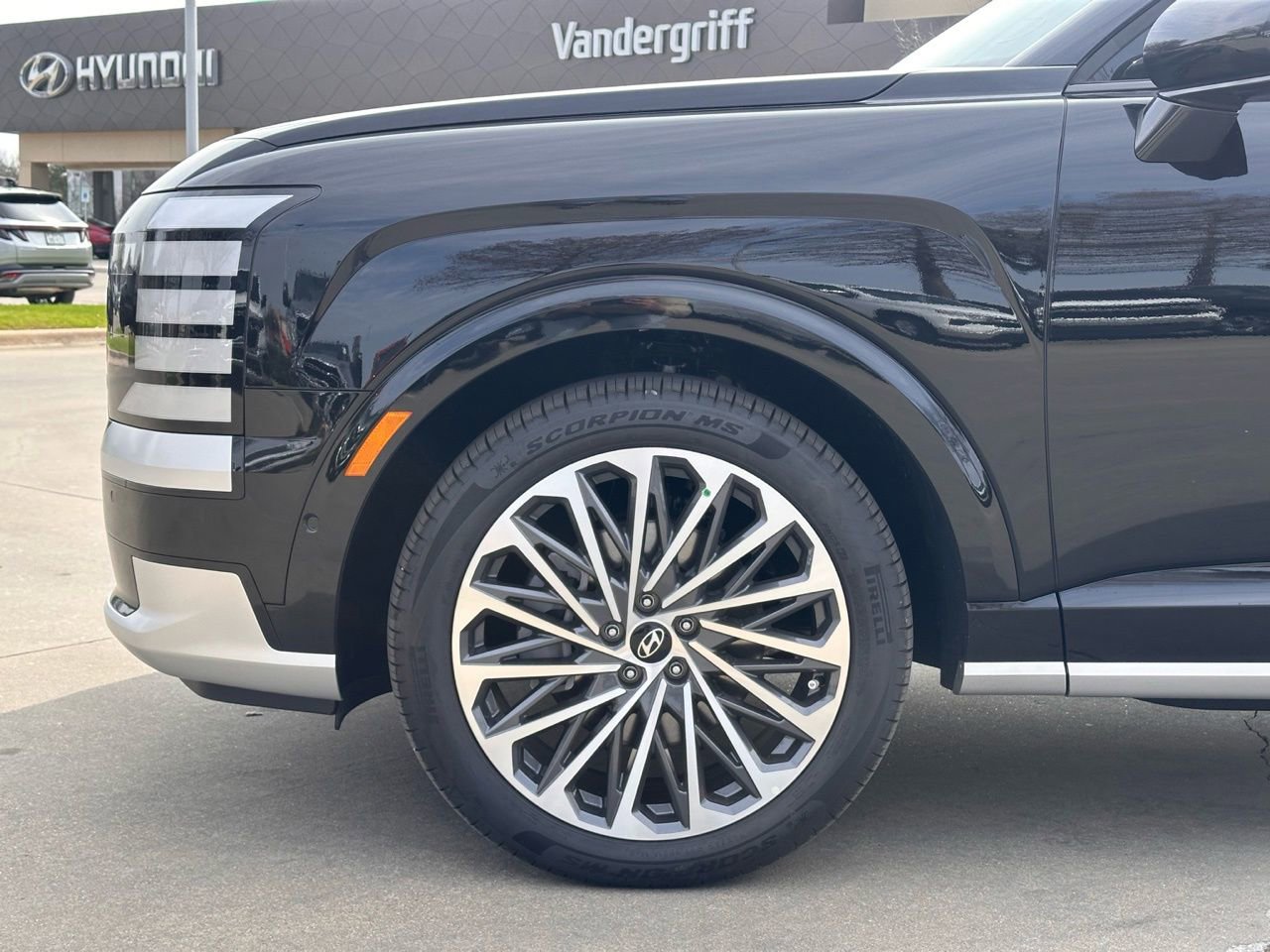 Used 2026 Hyundai Palisade Calligraphy image 8