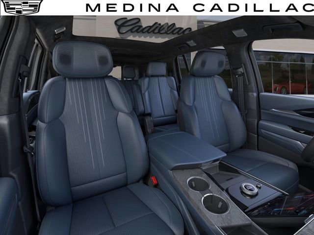 New 2025 Cadillac Escalade IQ Luxury 2 image 17