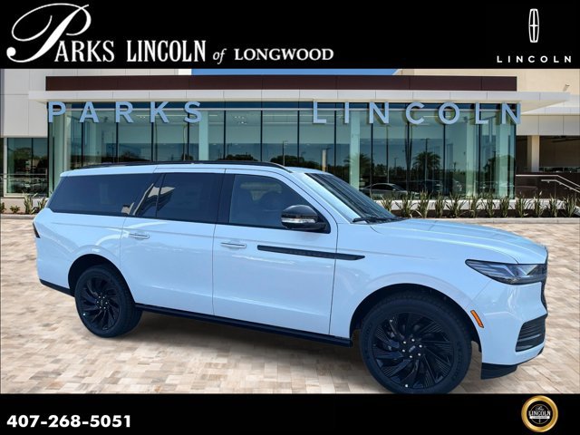 New 2026 Lincoln Navigator L Reserve w/ Jet Appearance Package