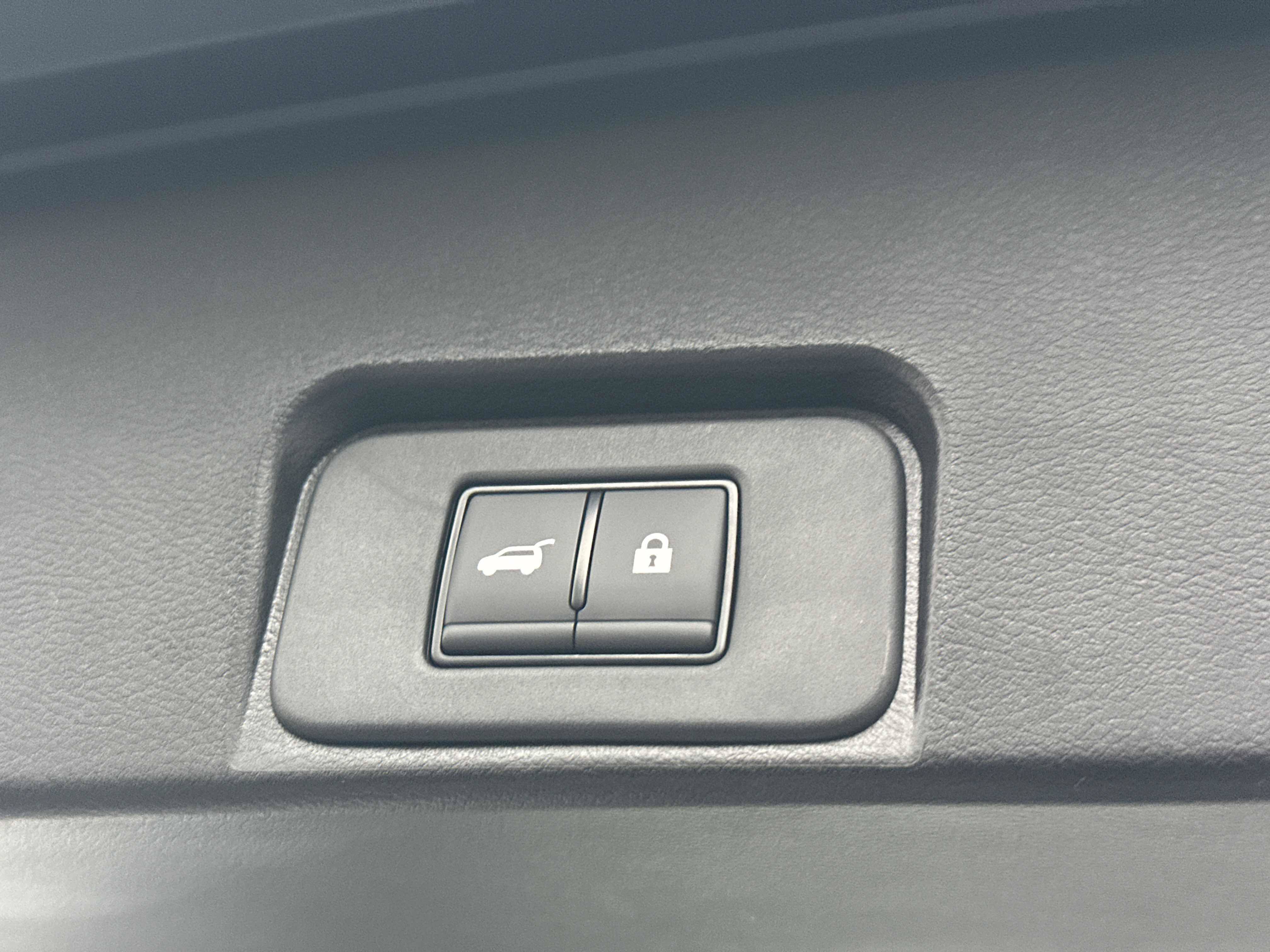 New 2027 Nissan Rogue SV AWD/4WD image 16