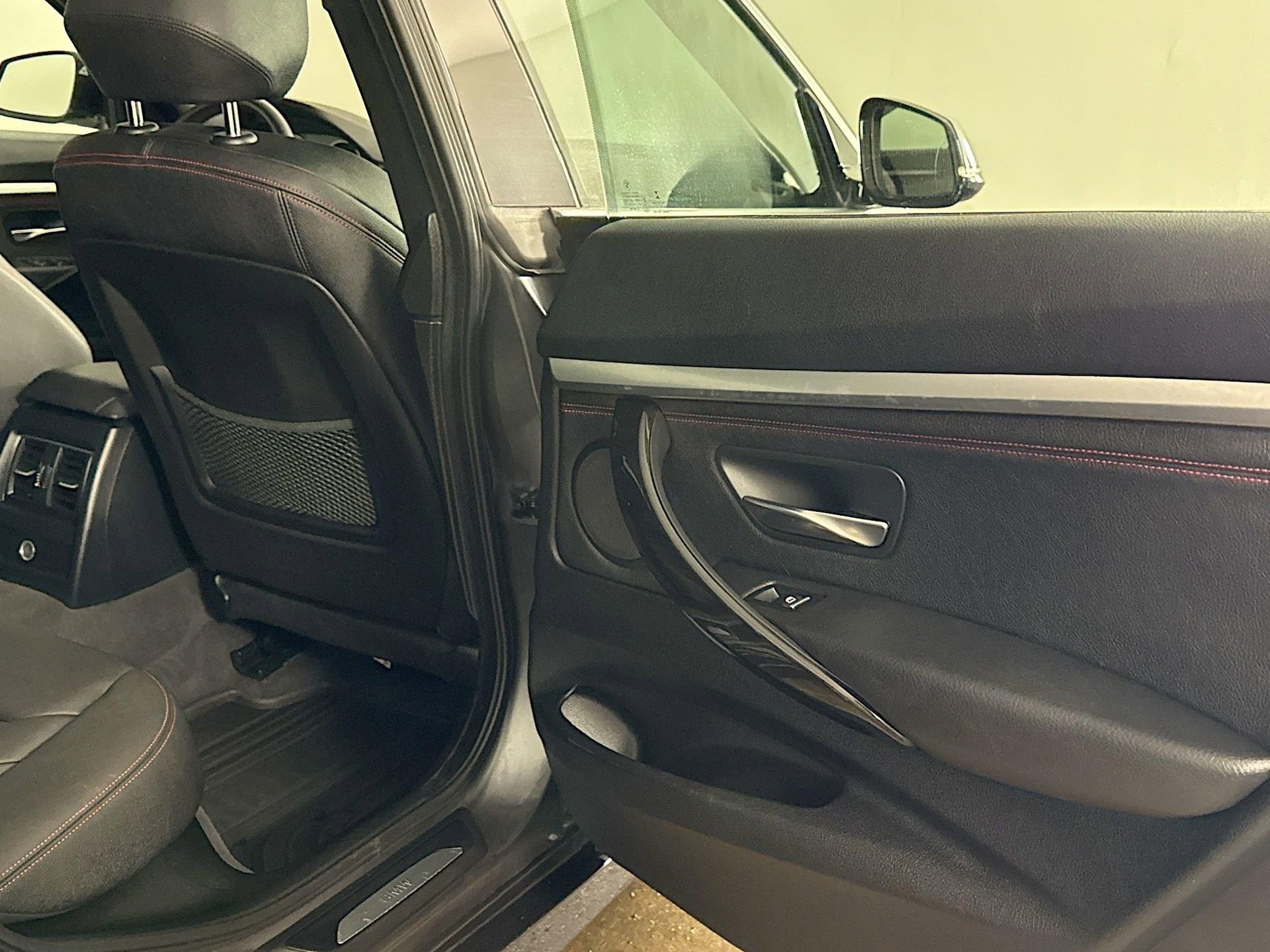 Used 2018 BMW 330i Gran Turismo xDrive w/ Premium Package image 45