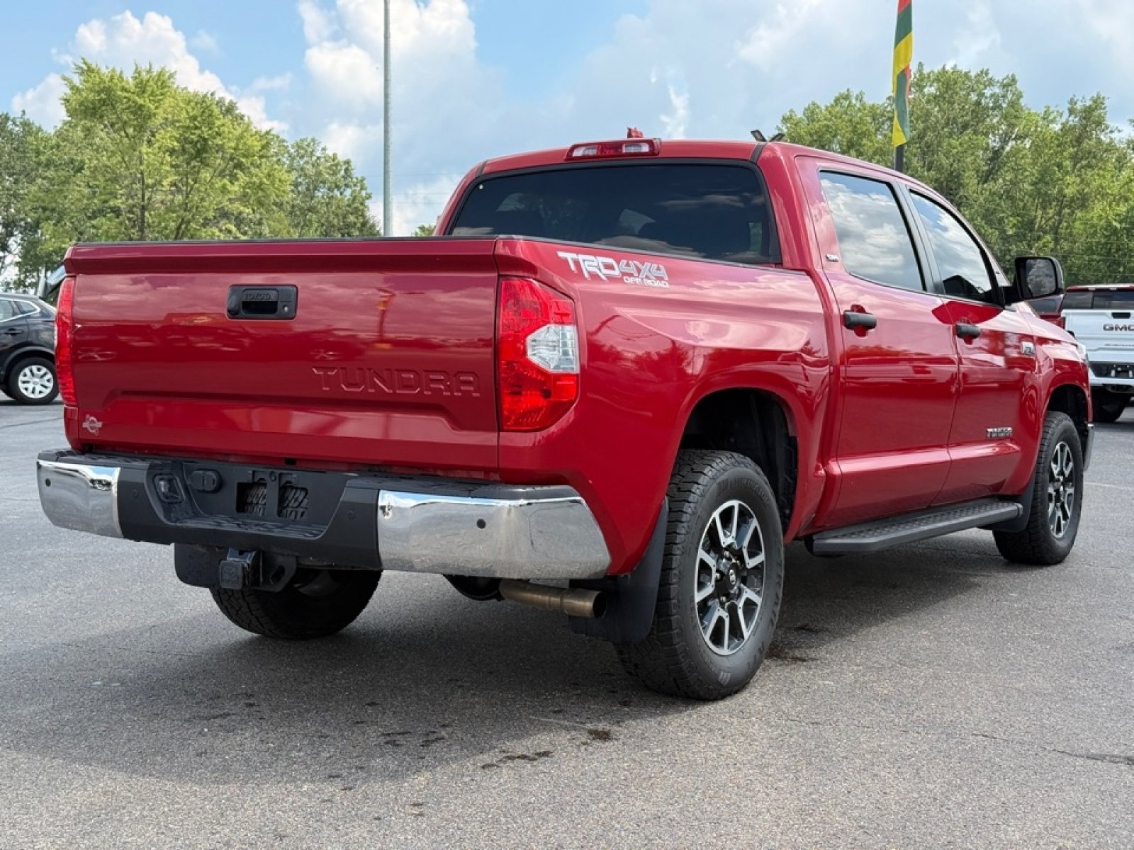 Used 2021 Toyota Tundra SR5 AWD/4WD image 8