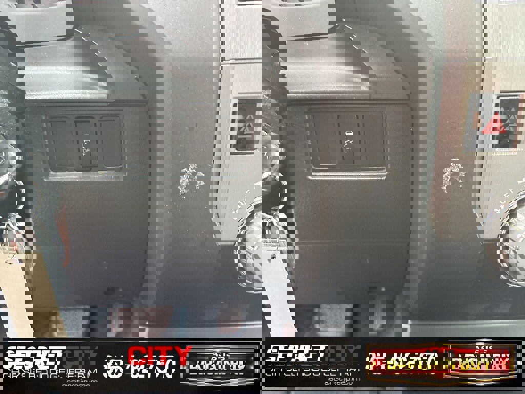 Used 2014 Toyota Tundra SR image 31