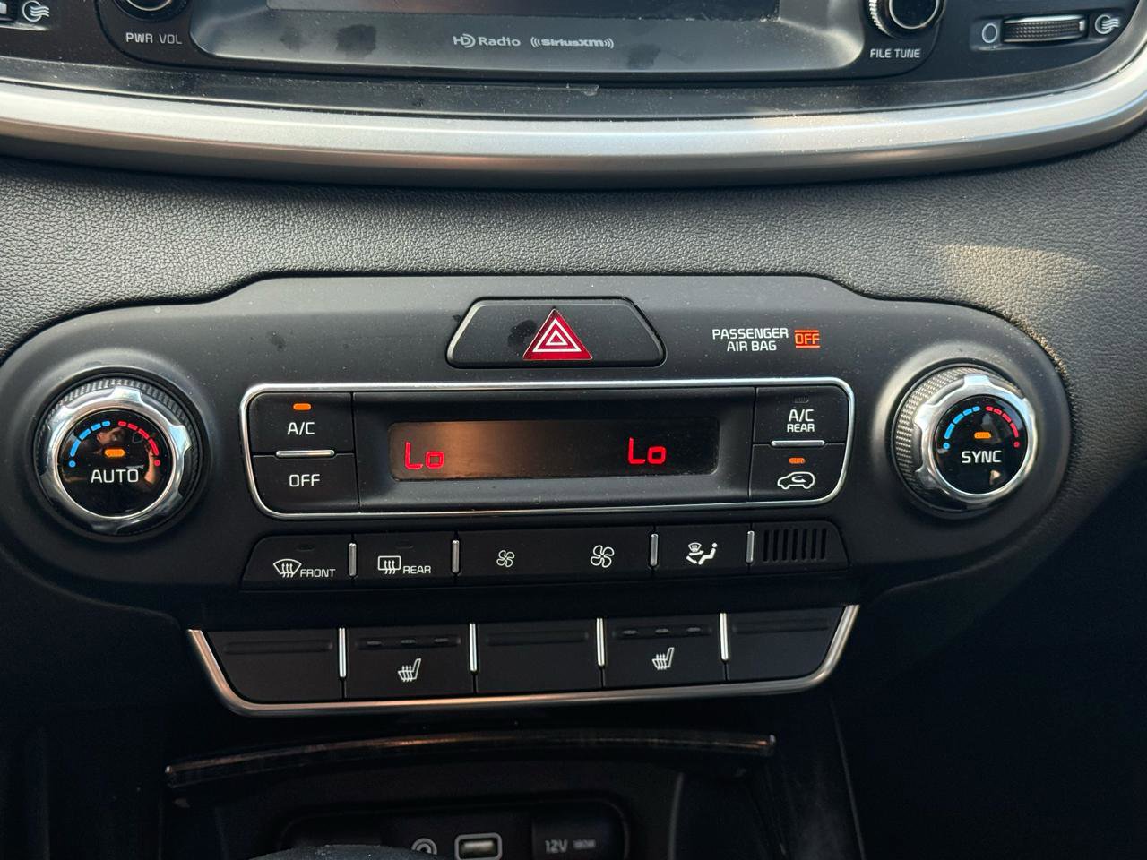 Used 2019 Kia Sorento EX AWD/4WD image 14